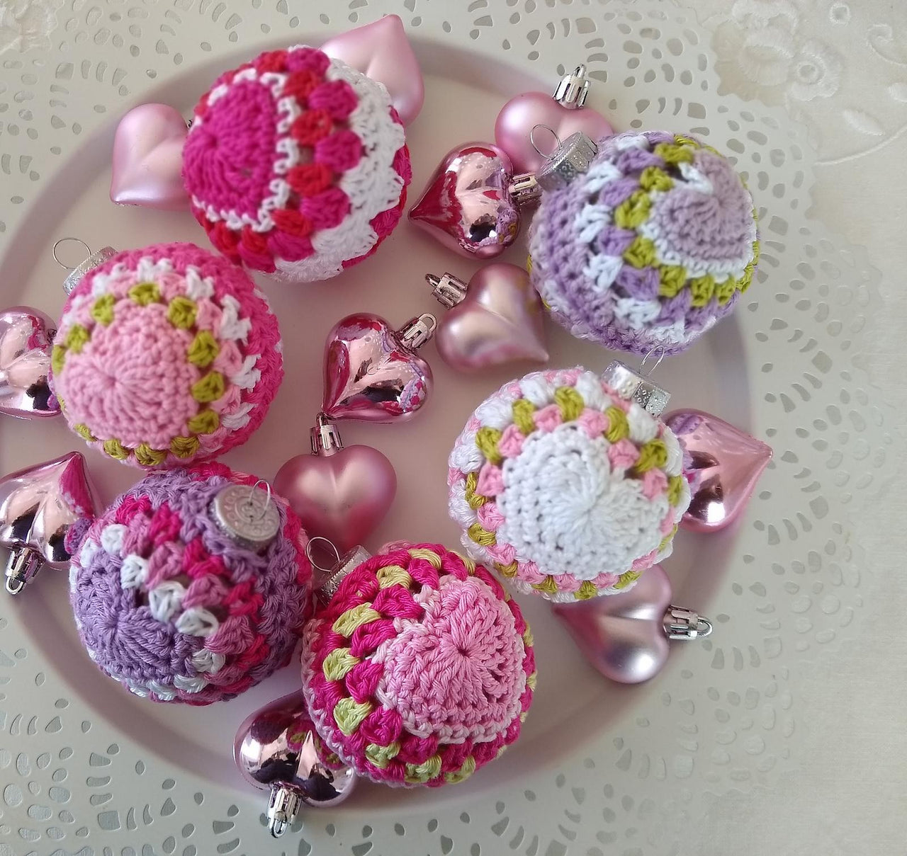 Granny Heart Bauble