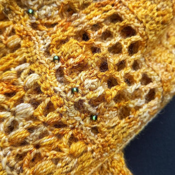 Fractured Bee Line Scarf