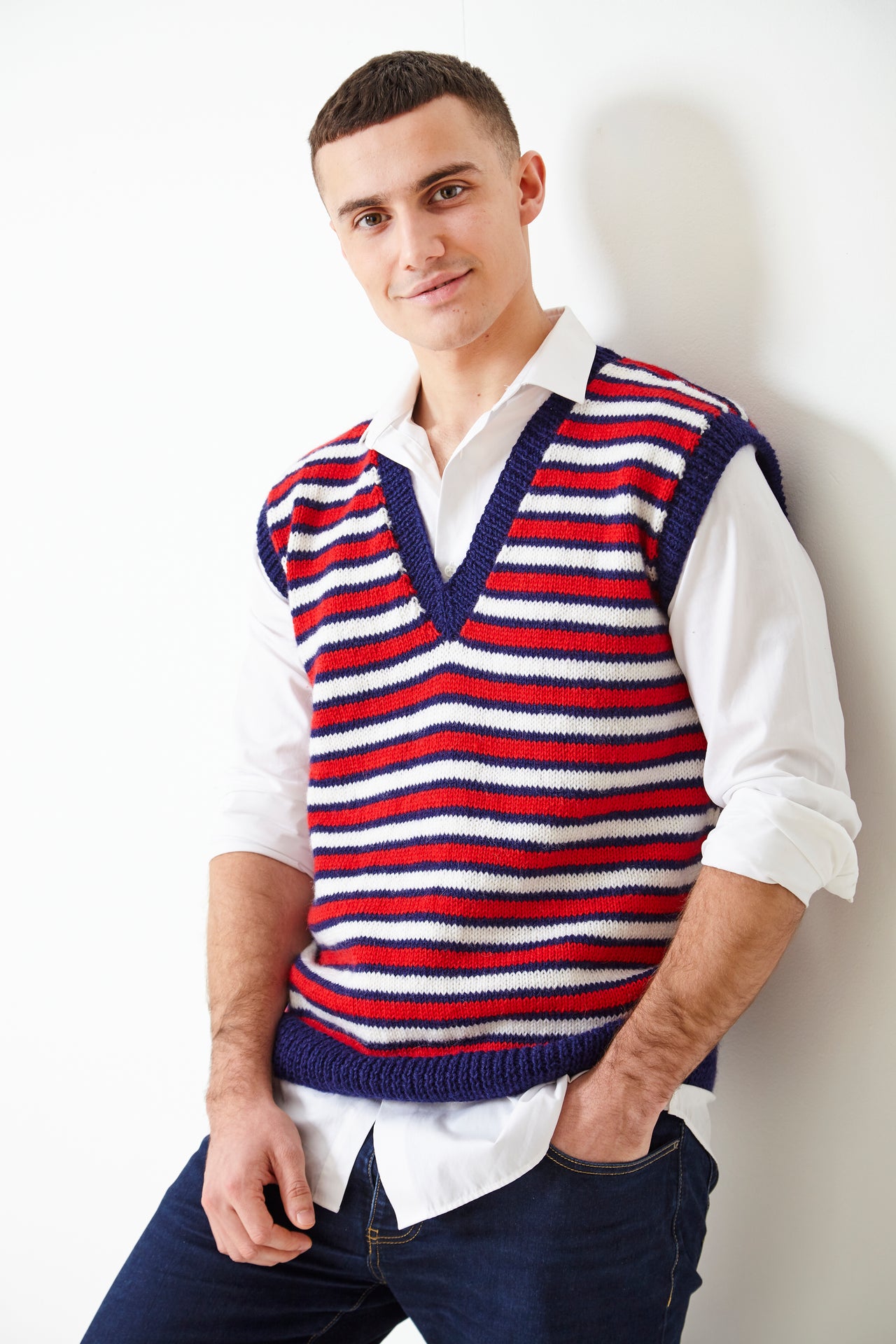 Women Top, Men Vest and Crown in King Cole Merino Blend - 6024 - Leaflet