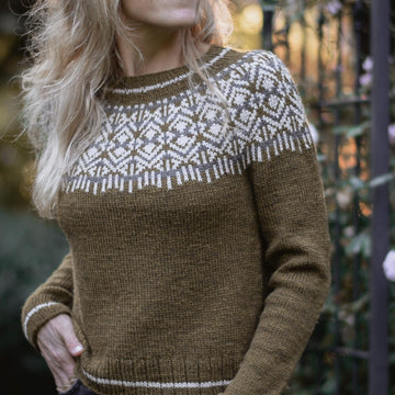 Holinn Sweater