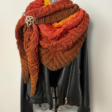 Flat Triangular Scarf "Himera"