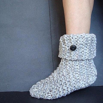 371, KNITTED WOOLY BOOT SLIPPERS, newborn to adult