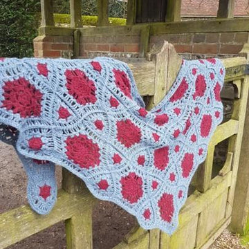 Lumi Shawl