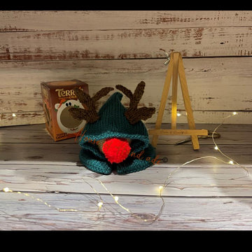 Hooded Reindeer Chocolate Orange Cover Knitting Pattern