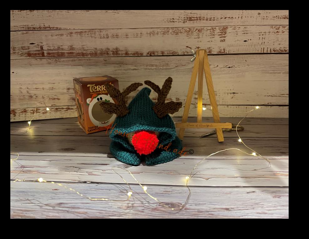 Hooded Reindeer Chocolate Orange Cover Knitting Pattern