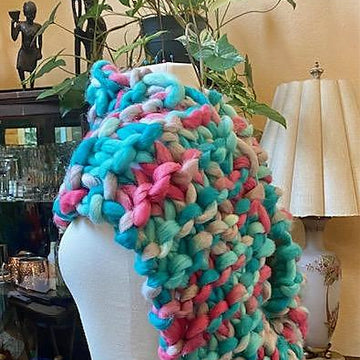 Jumbo cowl