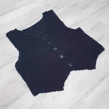 Beginner Friendly Garter Stitch Knitted Waistcoat