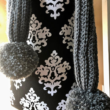 Ribbed Pompom Scarf