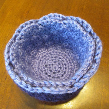 Candy Bowl (from scrap yarn)