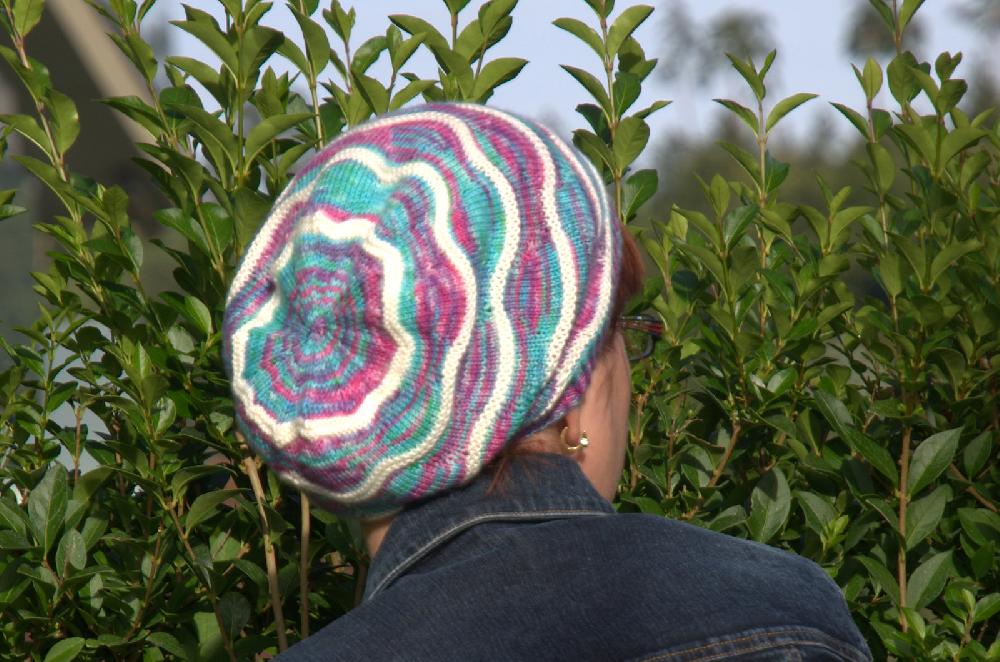 Hug of the Ocean hat