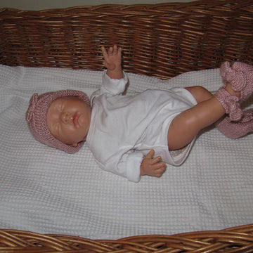 Baby Ribbons and Bows Shoes and Roll Brim Beanie
