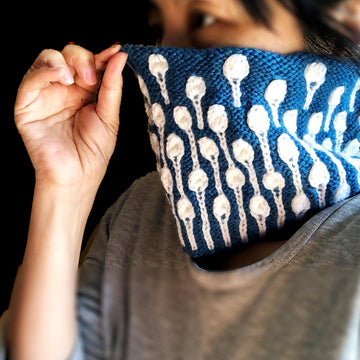 Nyoki-nyoki cowl