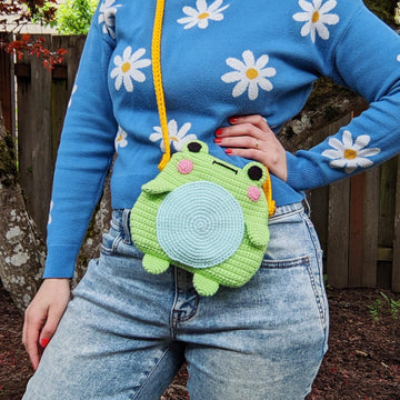 Crossbody Froggy Bag