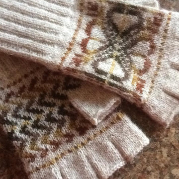 Janet o' Burraland Gloves