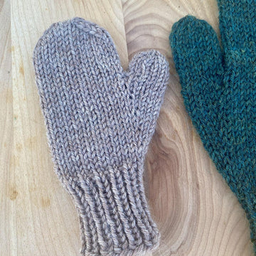 Worsted Wonderland Mittens