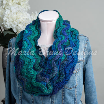 Crystal Waves Cowl
