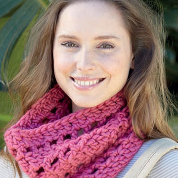 Hat, Snood and Scarf in Sirdar Big Softie Super Chunky - 7161 - Downloadable PDF