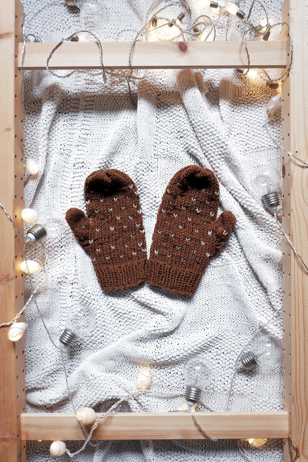 Crackling Fire Mittens