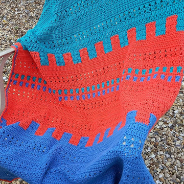 Isel Throw