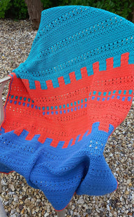 Isel Throw