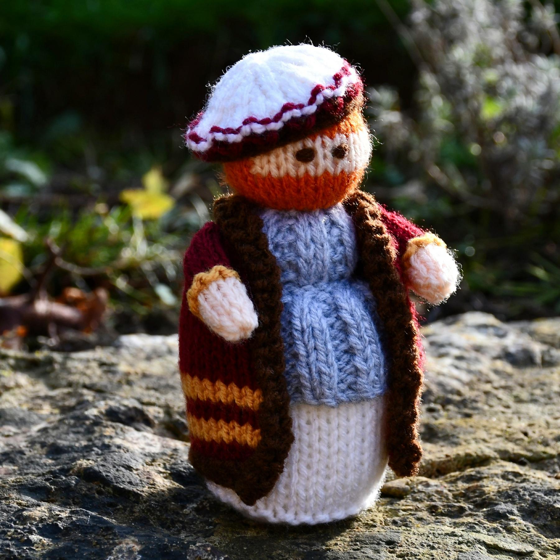Henry VIII Doll Knitting Pattern - Toy Knitting Pattern