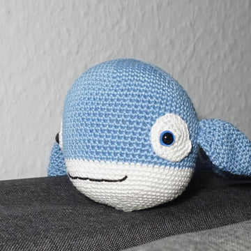 Crochet pattern: whale Moby
