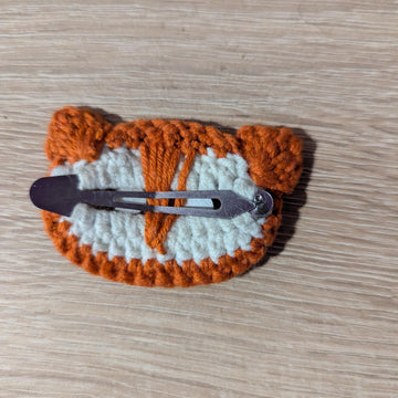 Fire fox Hair Clip English-US