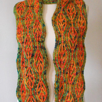 Leafy Lineation Scarf