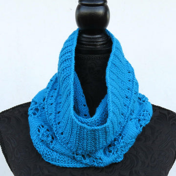Venetian Rose Cowl