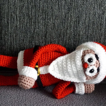 Crochet Pattern Santa Cool!