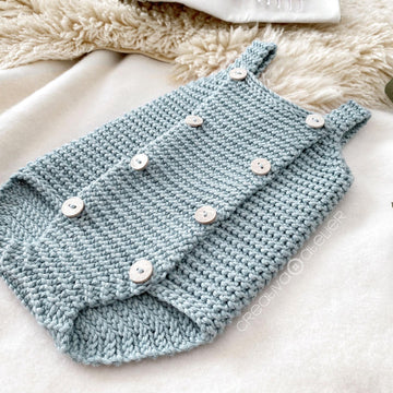 Newborn - BUTTONY Crochet Romper Pattern