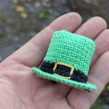 Mini Leprechaun Halloween Hat Hair Clip English-US