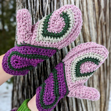 Secret Admirer Mittens