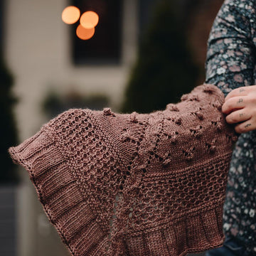 Solstice Rose Cowl