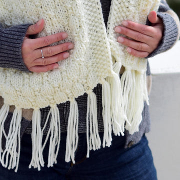 Akureyri textured knit scarf with fringe