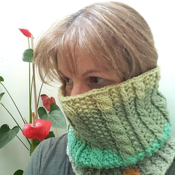 Moss Cable Cowl Neckwarmer