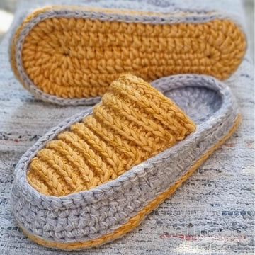 Double sole crochet slippers for adults and kids pattern S28