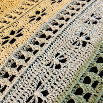 Triangular Scarf Idyia