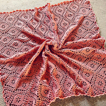 Flora Lanterna Square Blanket