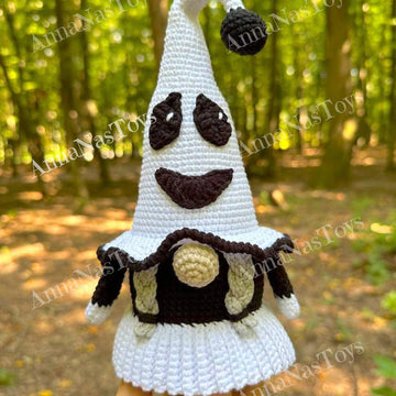 Gnome ghost (girl)