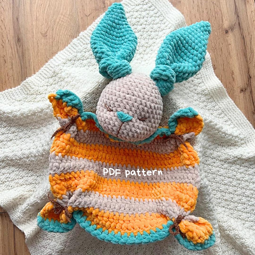 Sleepy Bunny Snuggler Crochet Pattern, Baby Comforter, Security Blanket, Comforter Pattern, PDF in English