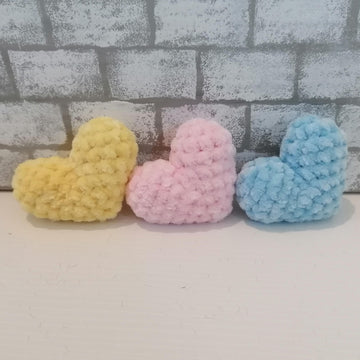 No Sew Plush Heart Amigurumi