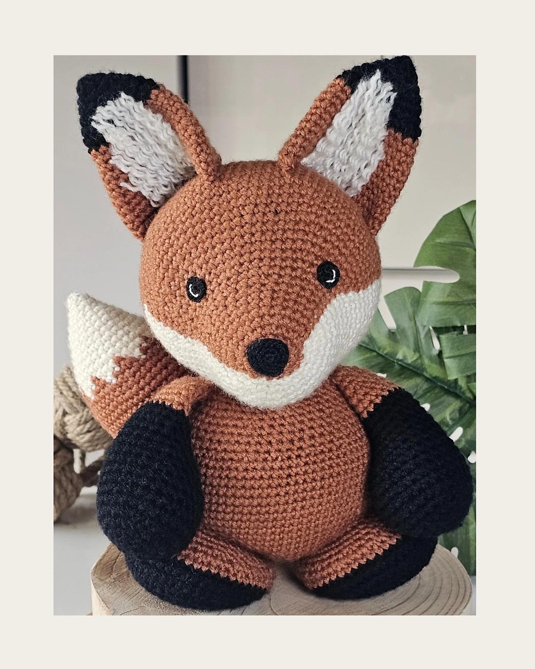 Forever Hug Fox