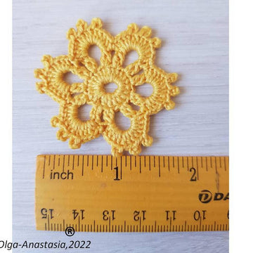 Crochet flower for 6 petals in autumn decor