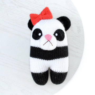 Knot Forgotten Knit Bear