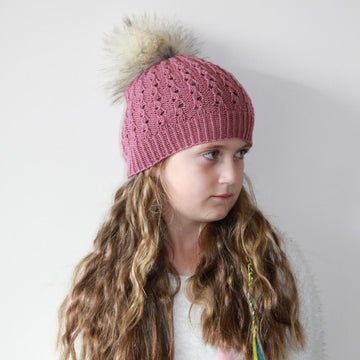 Lucinda hat