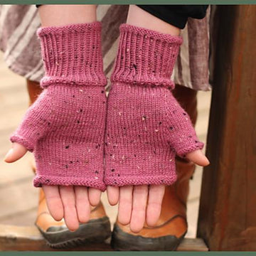 Pine Court Mitts