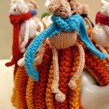 Harvest Mice Tea Cosy