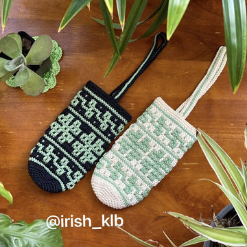 Four Leaf Clover Bottle Holder