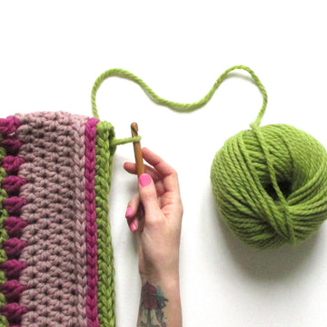 Spring Tulip Cowl